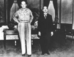 Macarthur Hirohito 1, Takuan Amaru